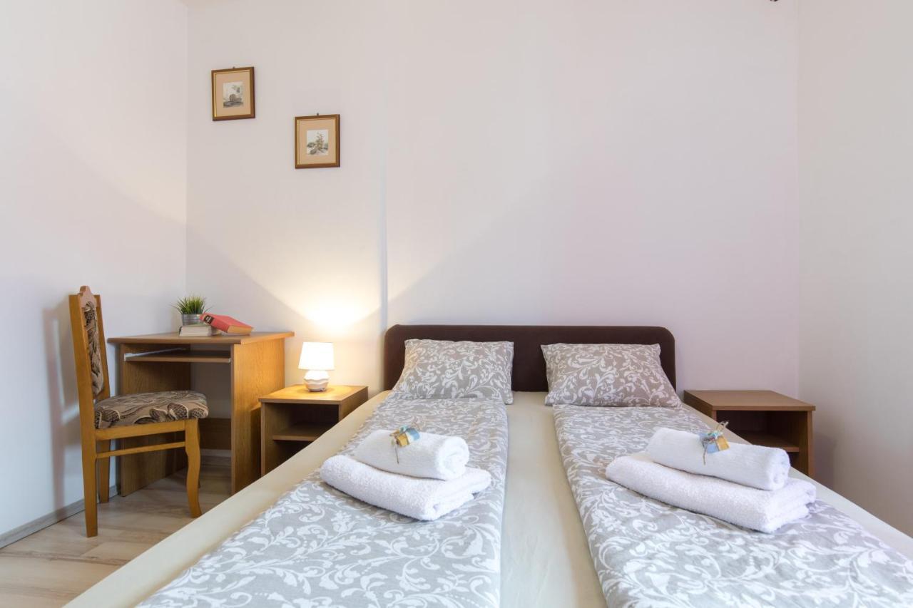 Pape Punat Apartmani I Sobe Zewnętrze zdjęcie